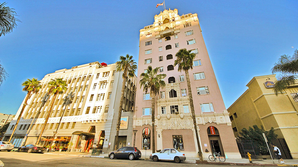 140 Linden Ave, Long Beach - Front exterior of Historic Campbell Building